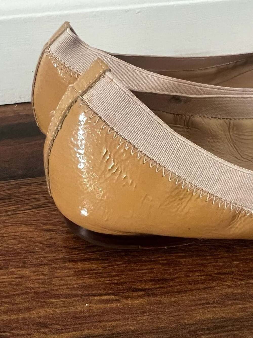 Tory Burch Women's Caroline Patent Leather Logo Ballet Flats Tan Size 9M - Picture 8 of 11